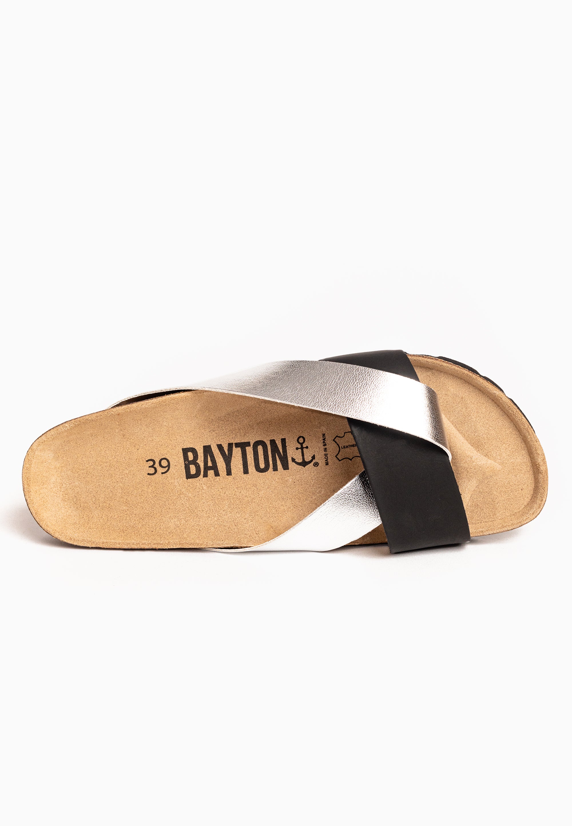 Sandalias Mildura con múltiples tiras en negro y plateado