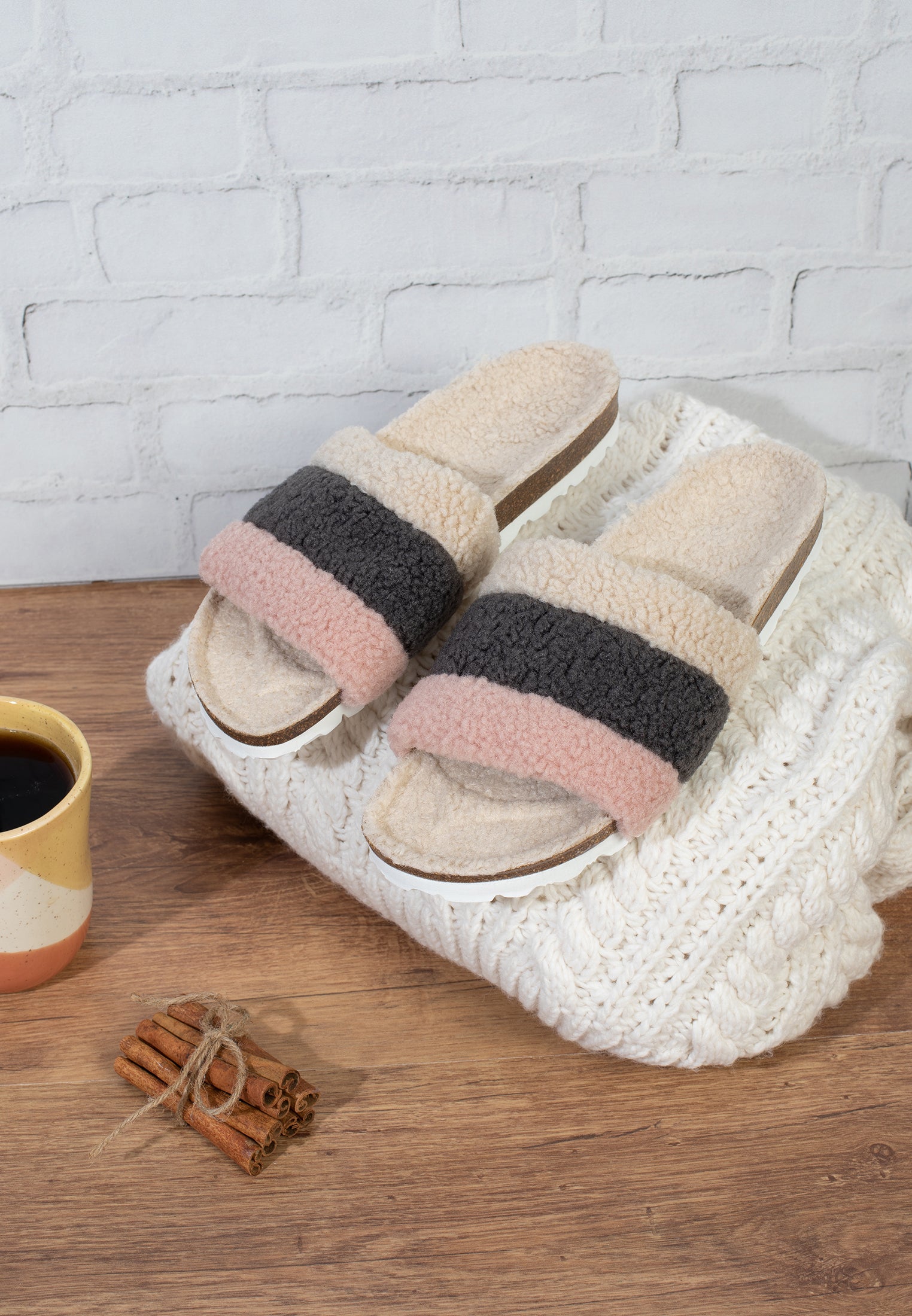 Alpes Pink/Grey/Off White Multi-Strap Sandals