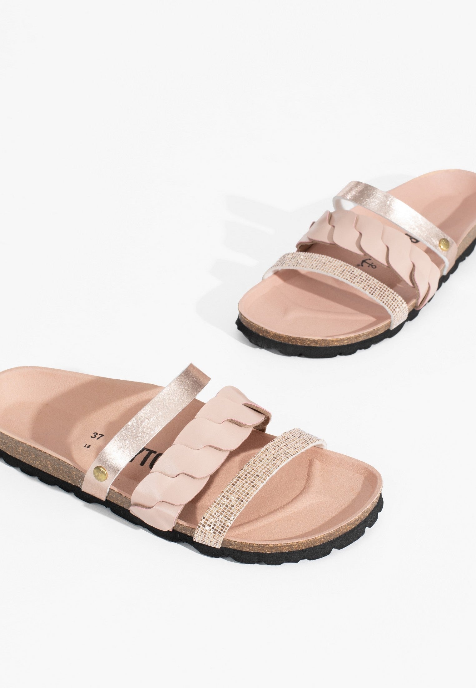 Sandales-Corail-Rose-Dorées-Multi-Brides-Bayton-femme