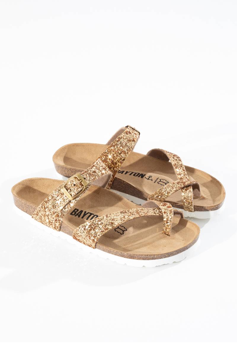 Sandalias doradas con puntera Diane