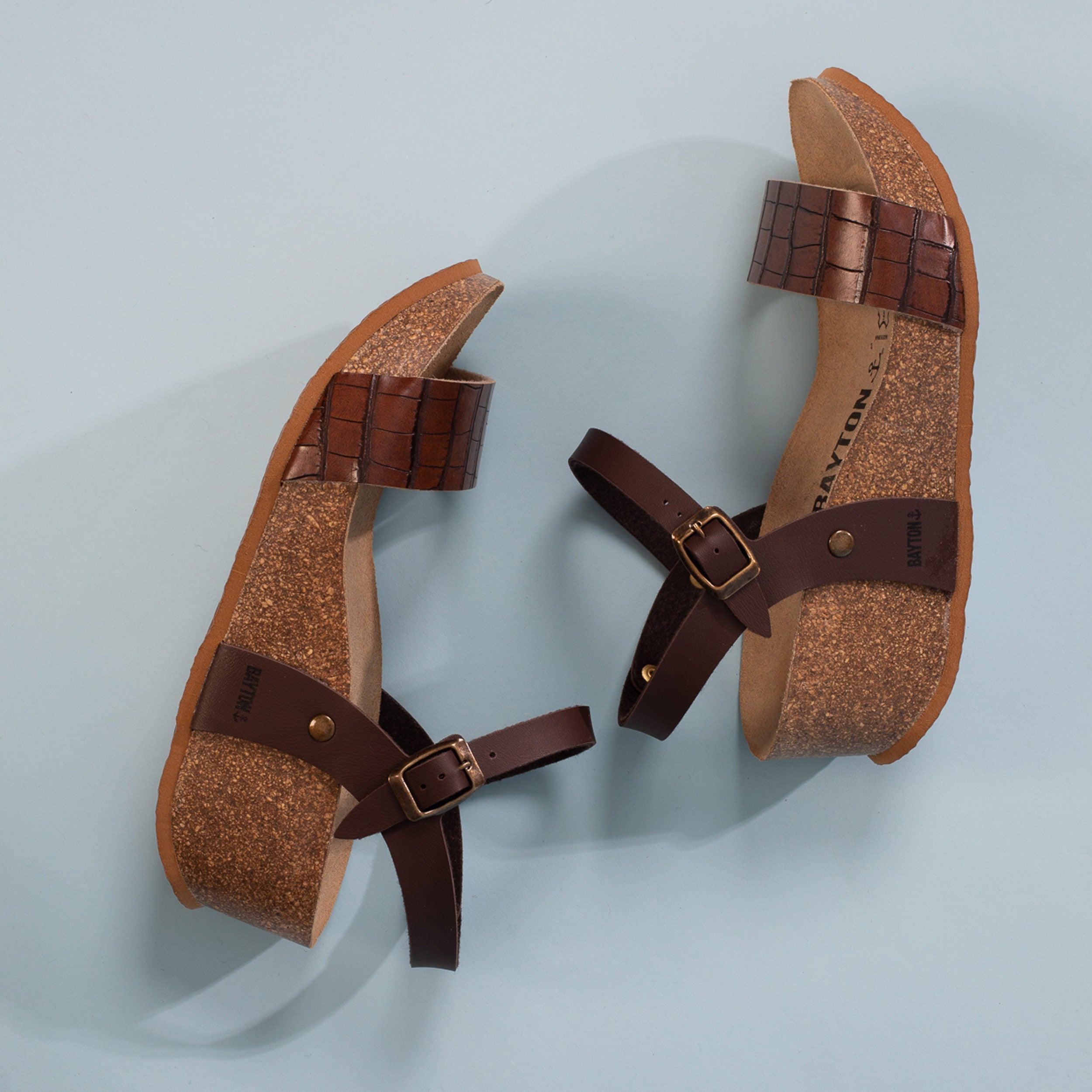 Sandalias Toledo Cuña Y Semicuña Tostado